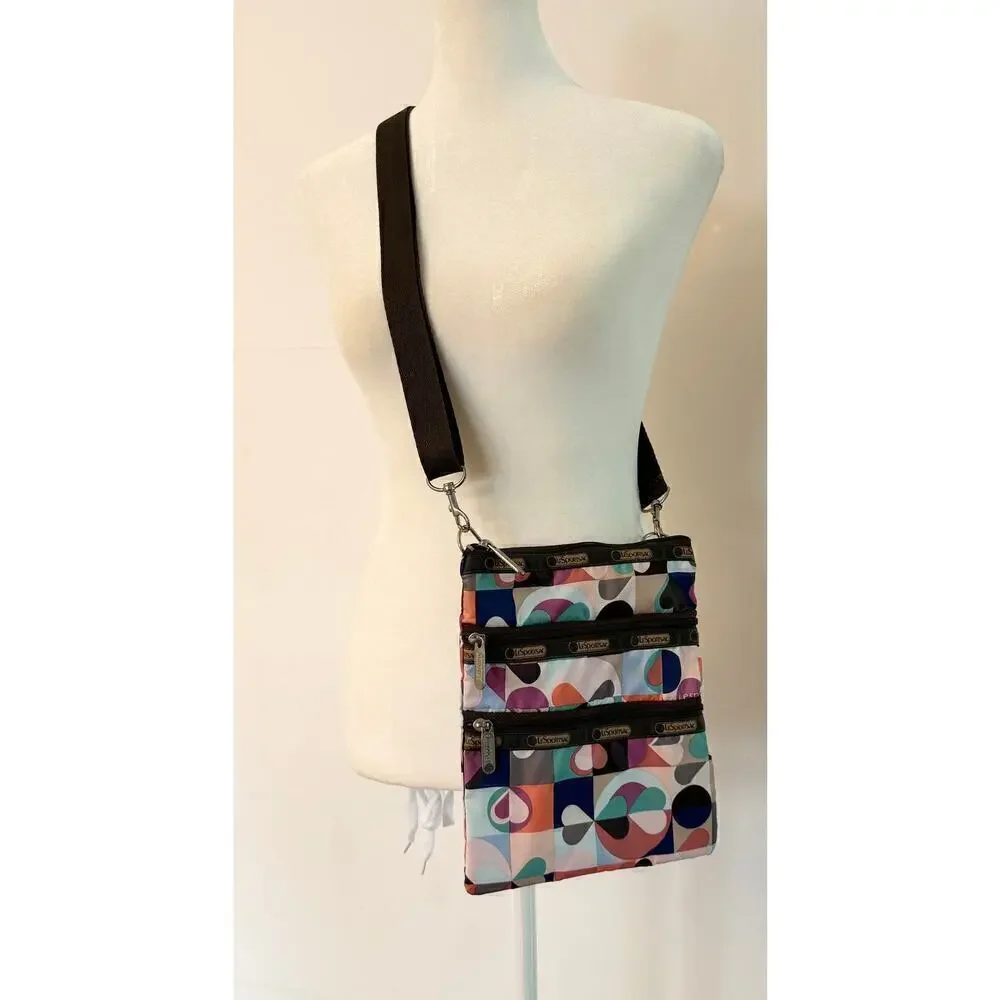 LeSportSac 3-Zip Crossbody Heart Pattern Nylon Bag (sporty 90s y2k) - Picture 2 of 4